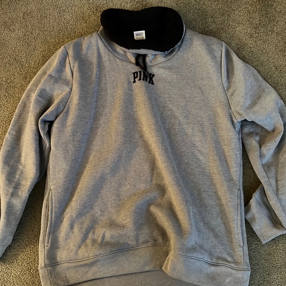 Sherpa lined Victoria Secret’s PINK cowl neck jacket
